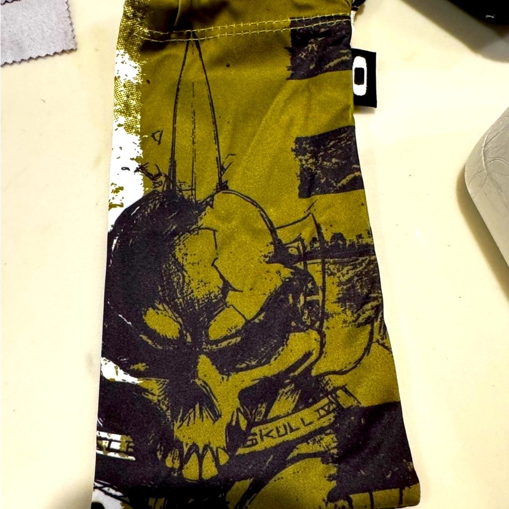 Oakley Olive and Black Skull Pouch